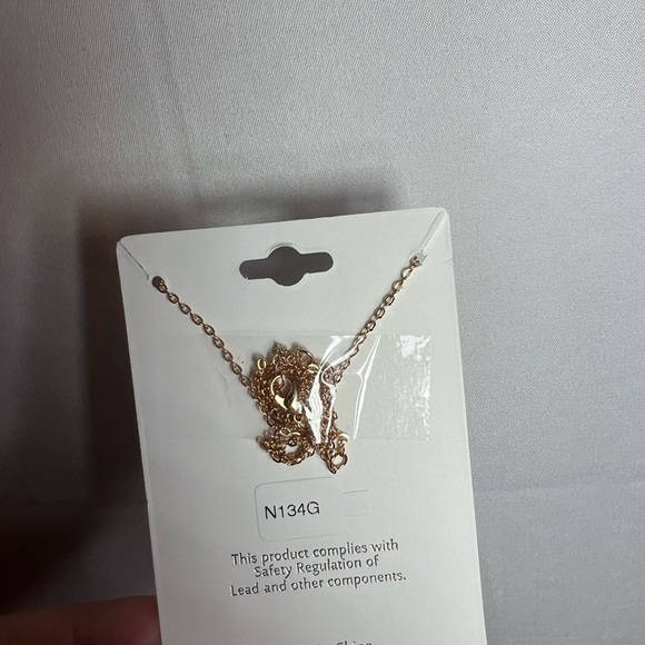 Fresh & co. Gold Fleur De Lis Fashion Necklace 15.5 16.5 17.5 NWT - Picture 3 of 6